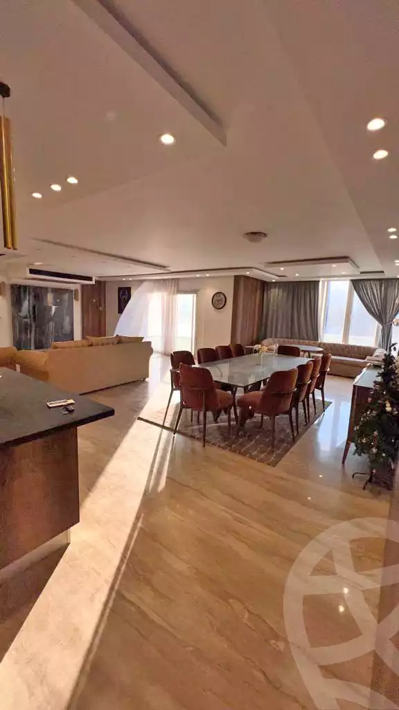 https://aqarmap.com.eg/ar/listing/4101994-for-sale-cairo-el-sheikh-zayed-city-compounds-in-sheikh-zayed-zayed-regency