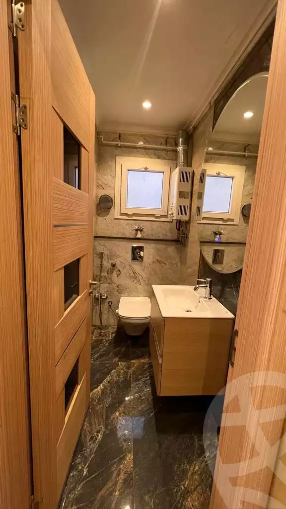 https://aqarmap.com.eg/ar/listing/4101994-for-sale-cairo-el-sheikh-zayed-city-compounds-in-sheikh-zayed-zayed-regency