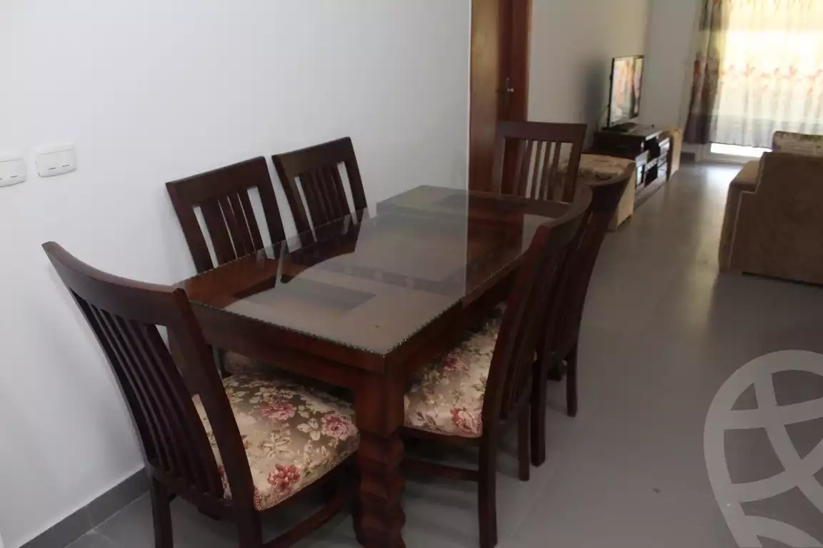 https://aqarmap.com.eg/en/listing/4104432-for-sale-amwaj-1