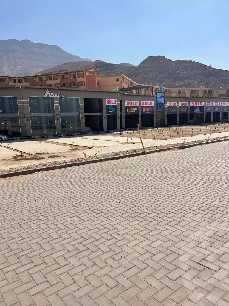 https://aqarmap.com.eg/ar/listing/4106706-for-sale-ain-elsokhna-tryq-l-yn-lskhn-lz-frn