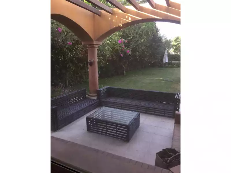 https://aqarmap.com.eg/ar/listing/4107364-for-rent-cairo-6th-of-october-compound-palm-hills-october
