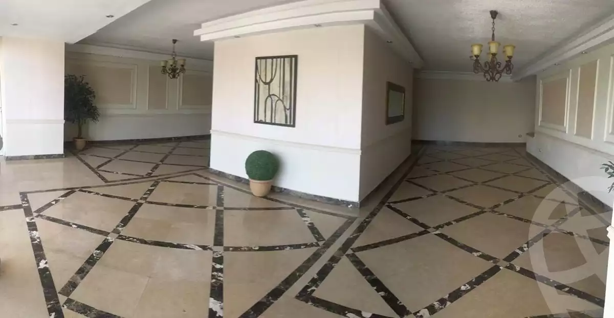 https://aqarmap.com.eg/en/listing/4107423-for-sale-cairo-el-sheikh-zayed-city-compounds-greens
