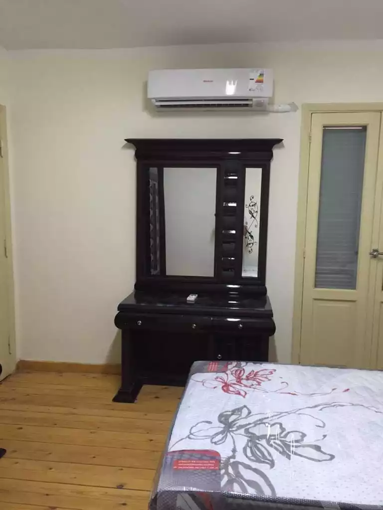 https://aqarmap.com.eg/en/listing/4109058-for-rent-cairo-new-cairo-compounds-ritaj