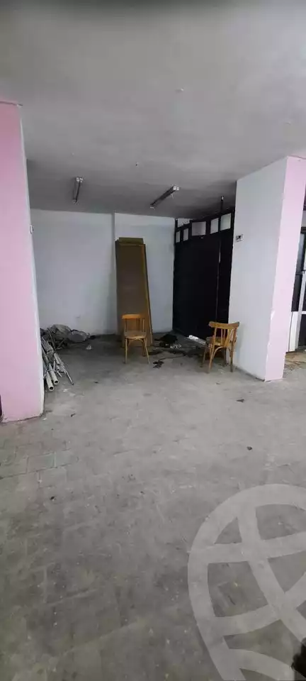 https://aqarmap.com.eg/ar/listing/4111985-for-sale-alexandria-moharram-bey-kanal-al-mahmoudeya-al-bahri-st
