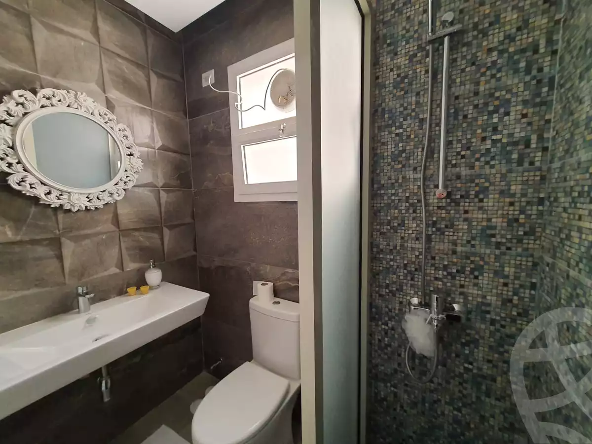 https://aqarmap.com.eg/ar/listing/4112339-for-rent-cairo-6th-of-october-compound-october-plaza