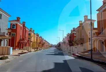 https://aqarmap.com.eg/en/listing/4115174-for-sale-6th-of-october-compounds-nyoum-october-arab-developmentt