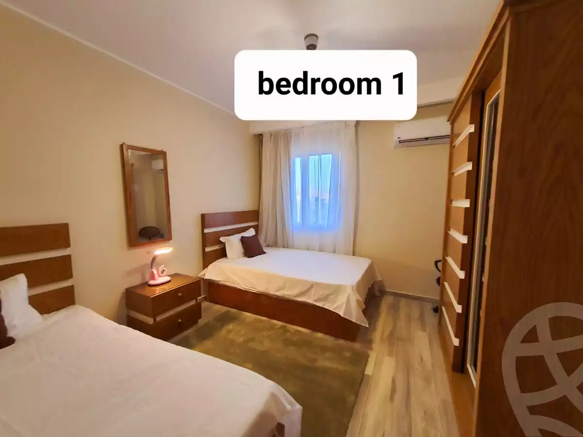 https://aqarmap.com.eg/ar/listing/4115437-for-rent-cairo-6th-of-october-compound-october-plaza