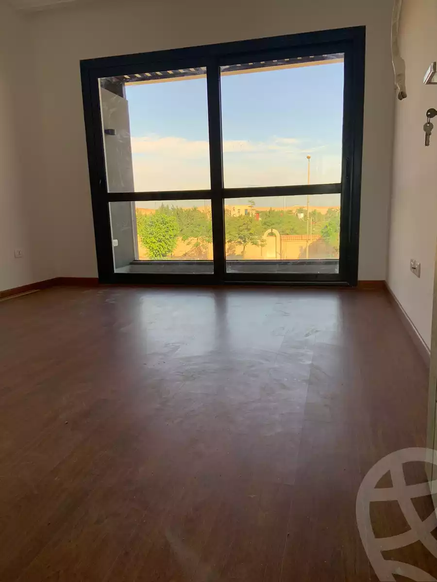 https://aqarmap.com.eg/ar/listing/4116551-for-rent-cairo-el-sheikh-zayed-city-compounds-in-sheikh-zayed-beverly-hills