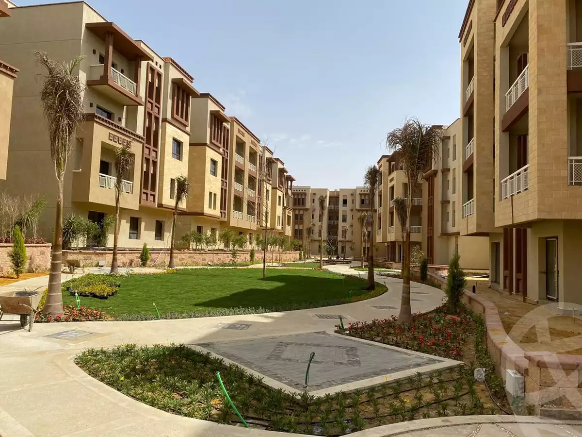 https://aqarmap.com.eg/en/listing/4119942-for-sale-cairo-6th-of-october-compound-green-5