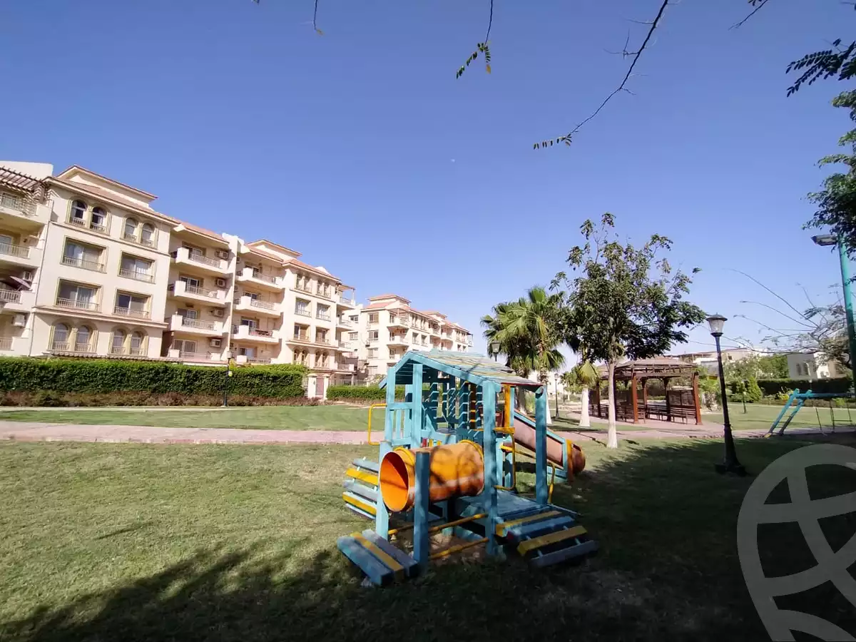 https://aqarmap.com.eg/en/listing/4120496-for-sale-cairo-el-sheikh-zayed-city-compounds-greens