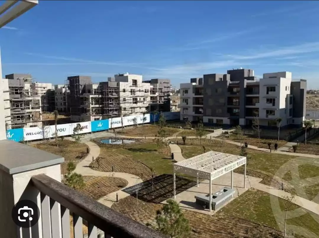 https://aqarmap.com.eg/en/listing/4121329-for-sale-cairo-6th-of-october-compound-aeon