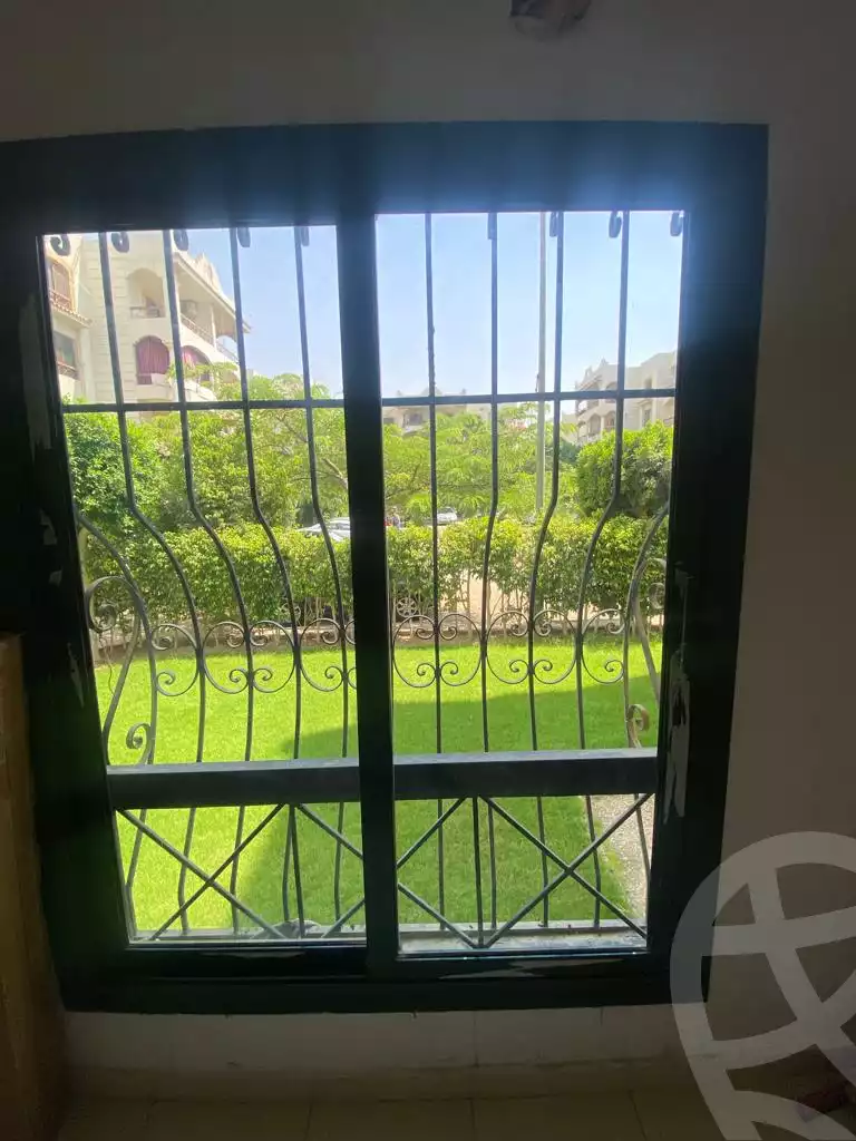https://aqarmap.com.eg/en/listing/4127250-for-sale-cairo-new-cairo-compounds-zizinia-city