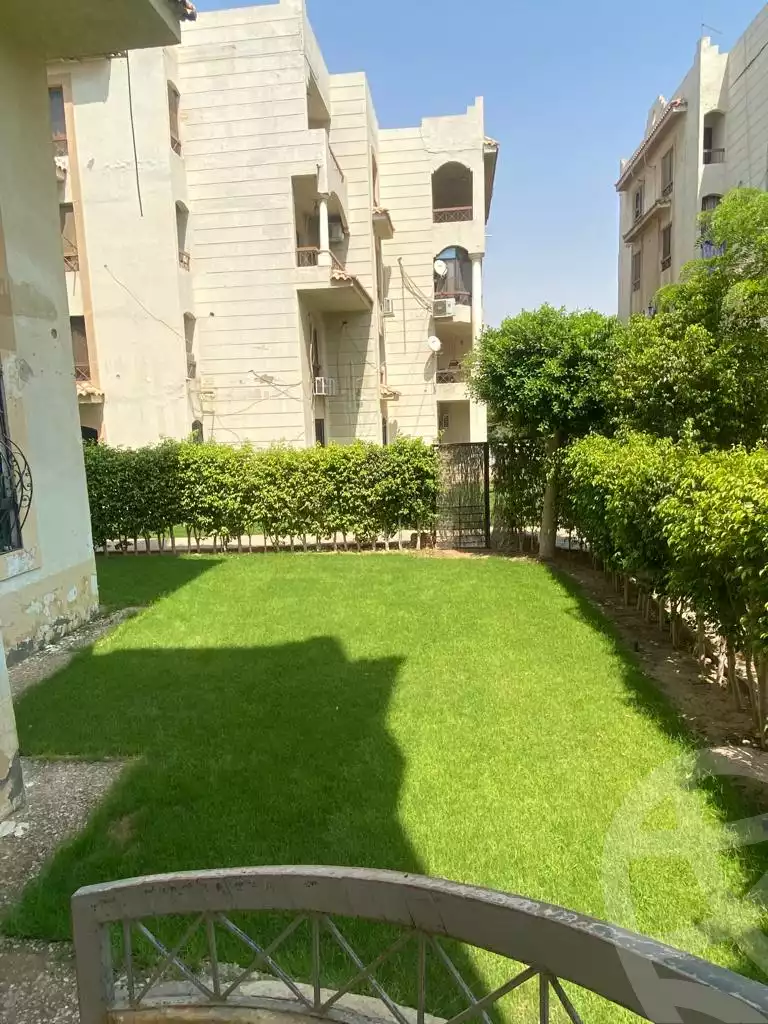 https://aqarmap.com.eg/en/listing/4127250-for-sale-cairo-new-cairo-compounds-zizinia-city