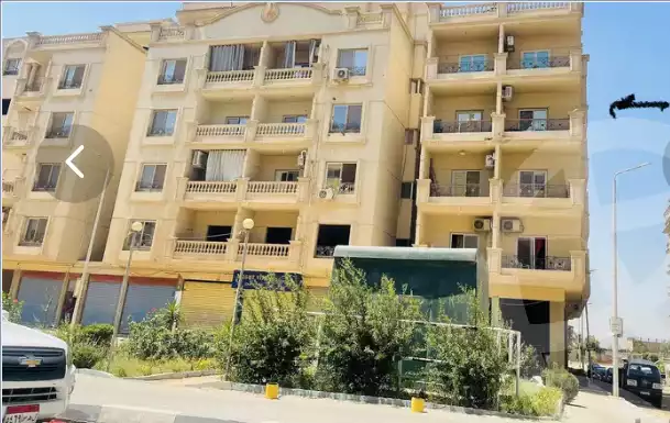 https://aqarmap.com.eg/ar/listing/4129029-for-sale-cairo-mokattam-compounds-kmbwnd-bnwrm-ljbl-lkhdr