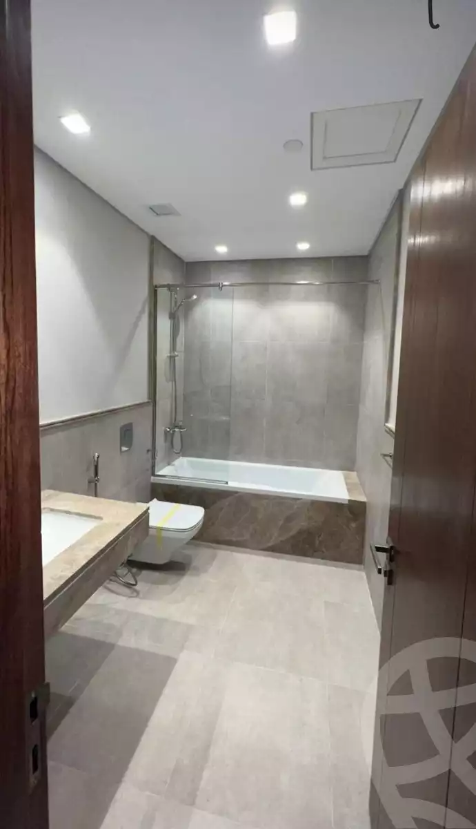 https://aqarmap.com.eg/en/listing/4130301-for-sale-cairo-6th-of-october-compound-aeon