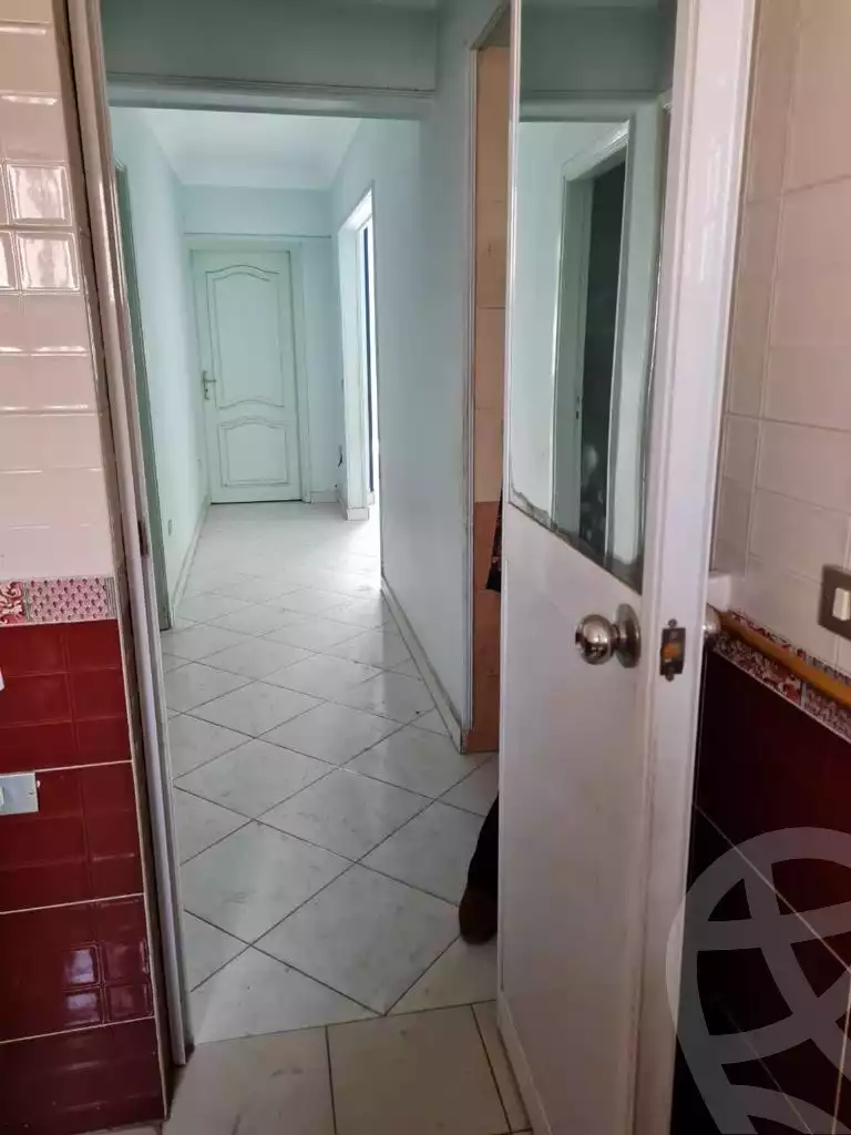 https://aqarmap.com.eg/ar/listing/4130929-for-rent-cairo-helwan-helwan