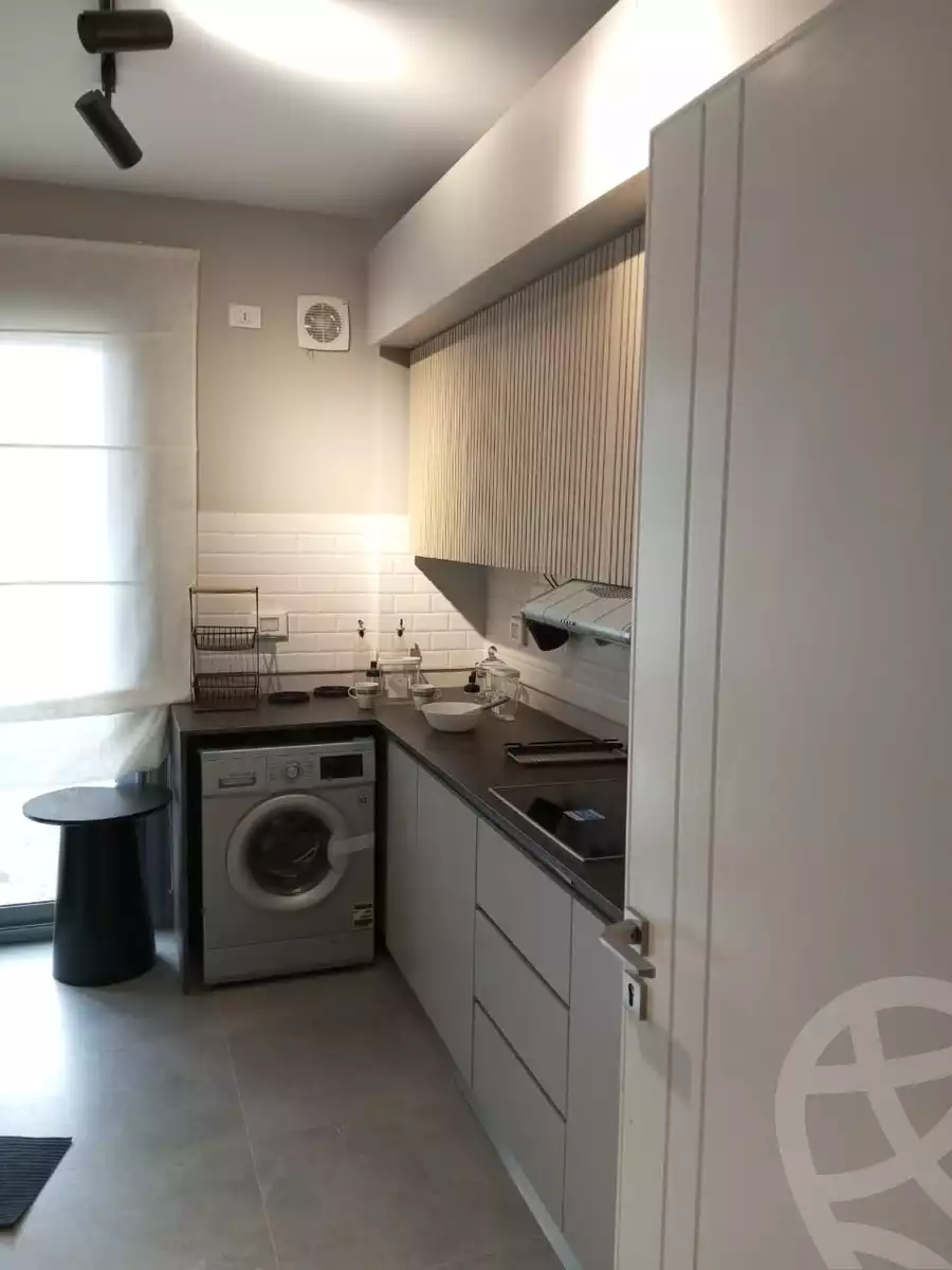 https://aqarmap.com.eg/en/listing/4132451-for-sale-cairo-el-sheikh-zayed-city-compounds-kmbwnd-fyldj-wyst-dr-llttwyr