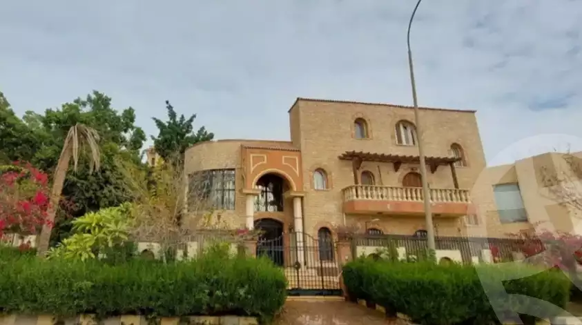 https://aqarmap.com.eg/ar/listing/4135895-for-sale-cairo-al-oubour-el-hay-el-khames-ahmed-zewail-st