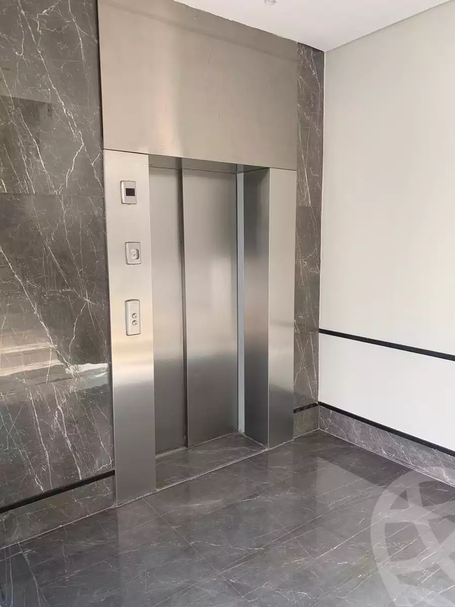 https://aqarmap.com.eg/ar/listing/4137199-for-rent-cairo-el-sheikh-zayed-city-compounds-in-sheikh-zayed-beverly-hills