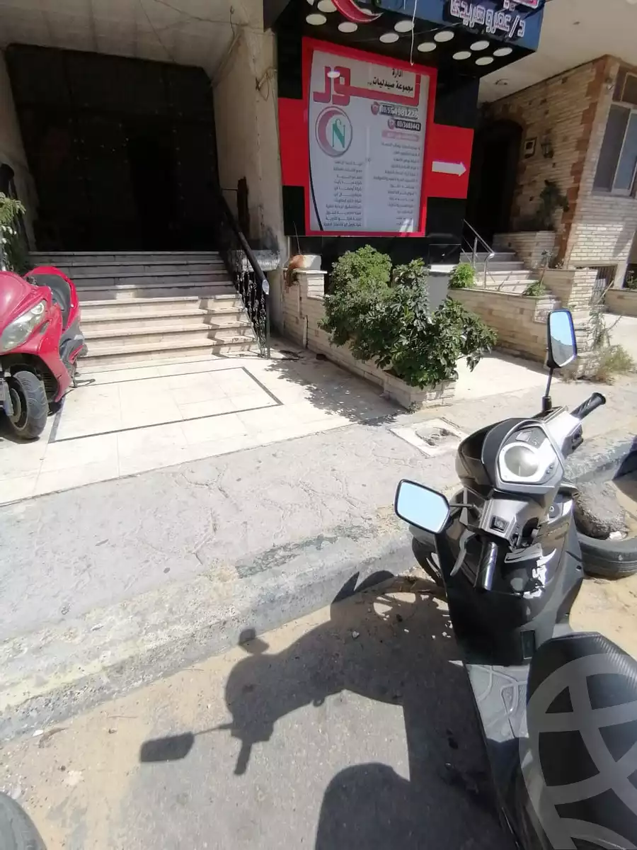 https://aqarmap.com.eg/en/listing/4137432-for-sale-alexandria-moharram-bey-kanal-al-mahmoudeya-al-bahri-st