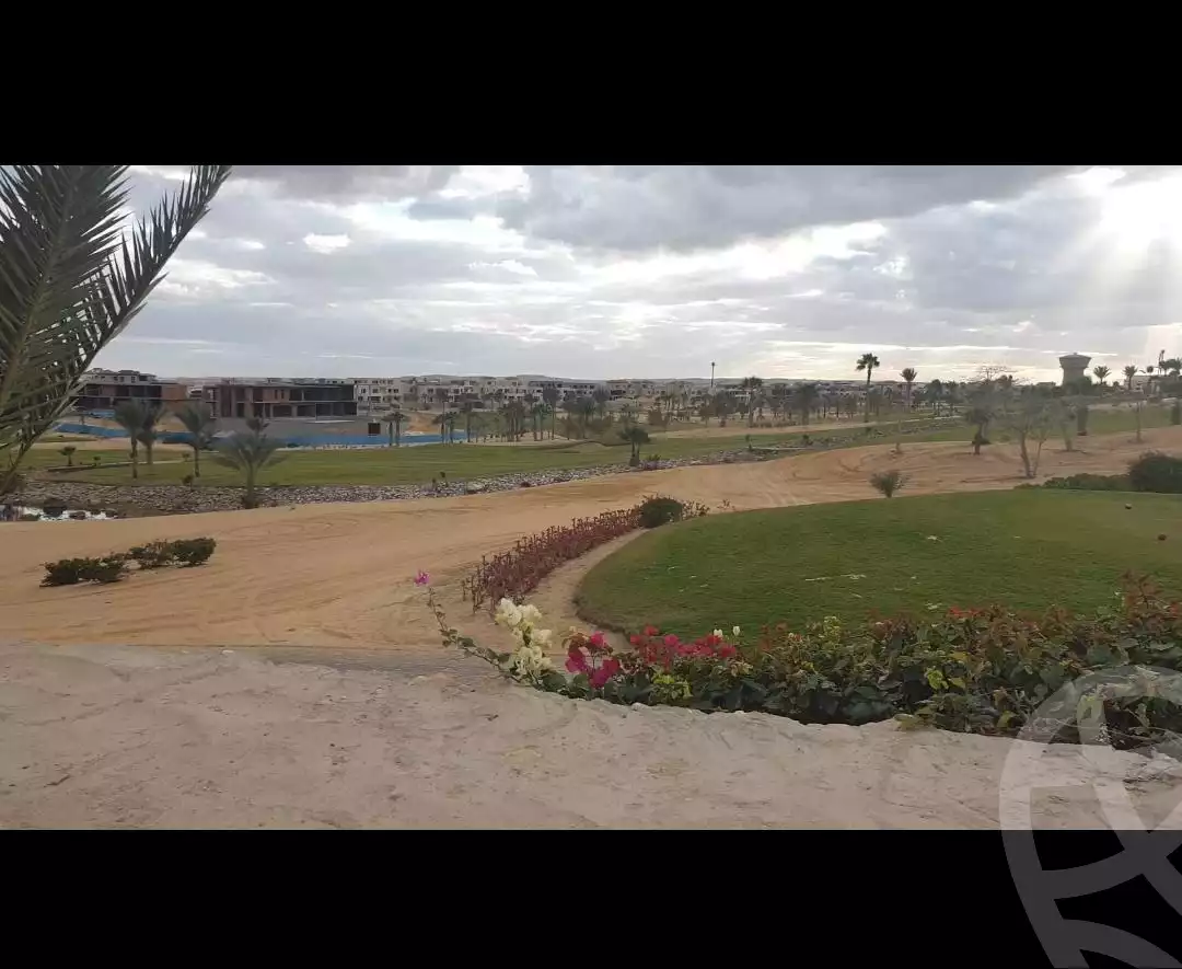 https://aqarmap.com.eg/ar/listing/4137186-for-sale-cairo-6th-of-october-compound-palm-hills-october-golf-views