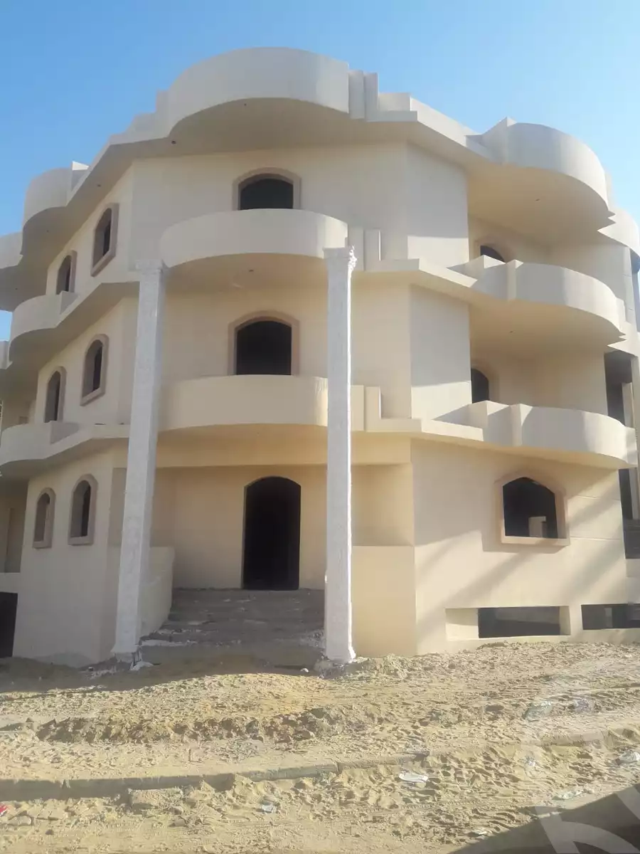 https://aqarmap.com.eg/ar/listing/4139155-for-sale-cairo-new-cairo-ltjm-lkhms-el-ahyaa-fourth-neighborhood-street-35