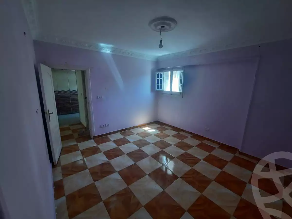 https://aqarmap.com.eg/en/listing/4139347-for-sale-alexandria-moharram-bey-moharram-bek-st