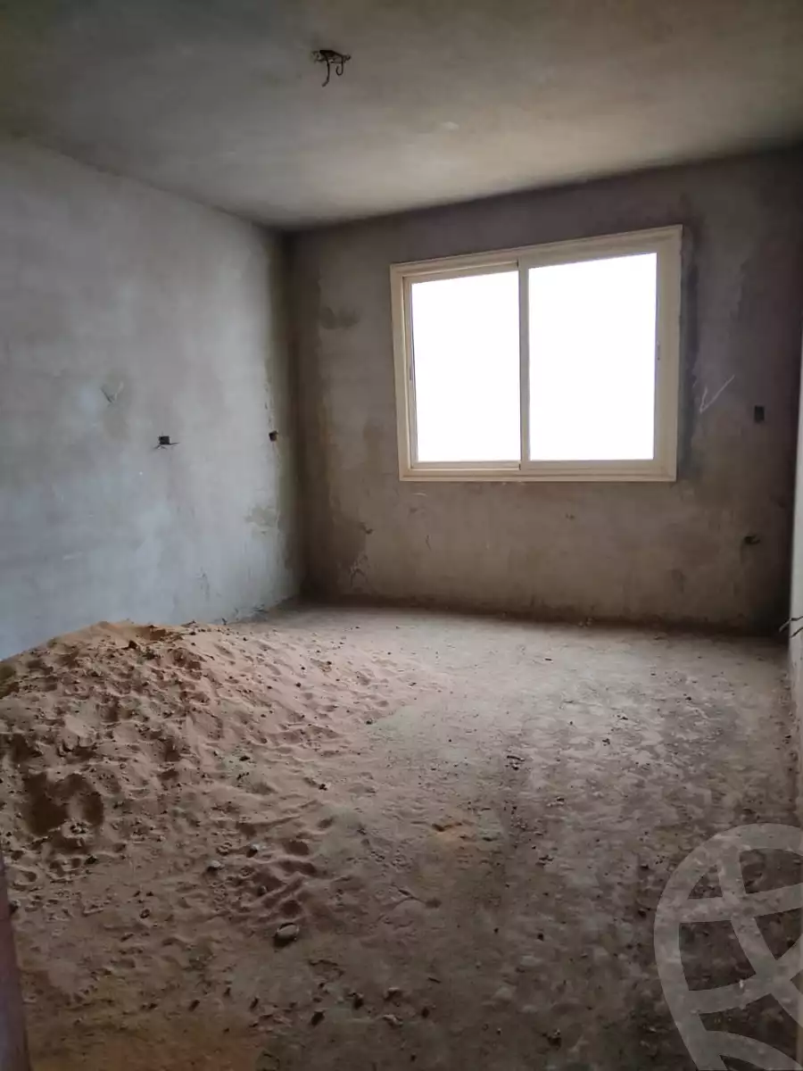 https://aqarmap.com.eg/en/listing/4141702-for-sale-cairo-new-cairo-compounds-stwn-ryzydns-by-ar-y-llttwyr