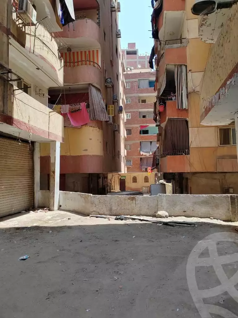 https://aqarmap.com.eg/ar/listing/4142083-for-sale-cairo-helwan-hadayek-helwan-nile-corniche-st