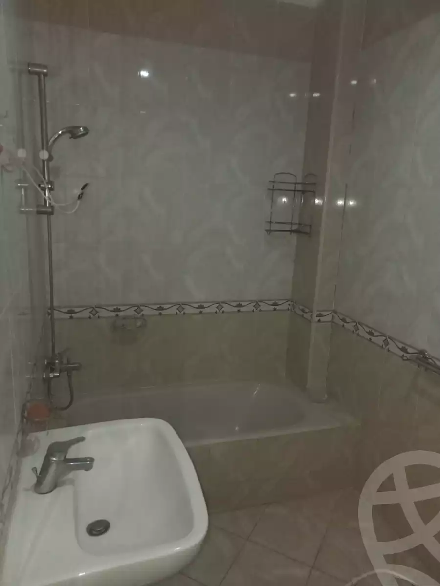 https://aqarmap.com.eg/en/listing/4142255-for-sale-hassanein-desoky-st