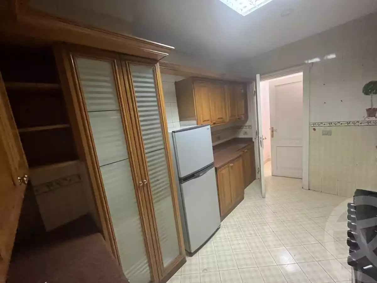 https://aqarmap.com.eg/ar/listing/4142408-for-sale-cairo-el-maadi-sarayat-el-maadi-street-15