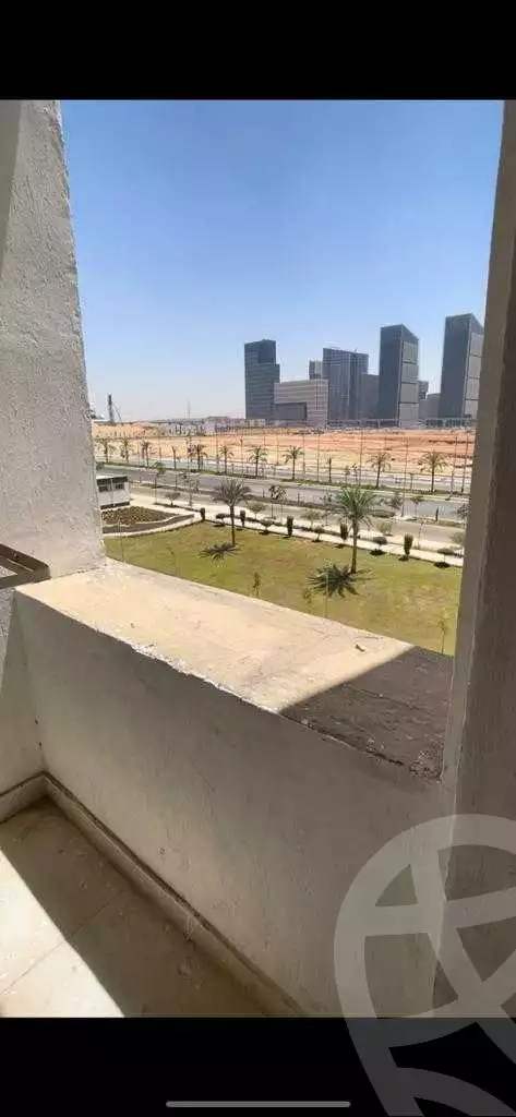 https://aqarmap.com.eg/en/listing/4144241-for-sale-cairo-new-administrative-capital-r3-dh-byr-mwl