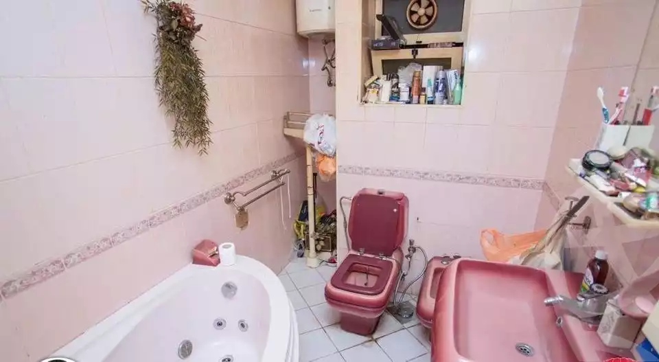 https://aqarmap.com.eg/ar/listing/4144297-for-sale-alexandria-lauran-mohammed-al-eqbal-st