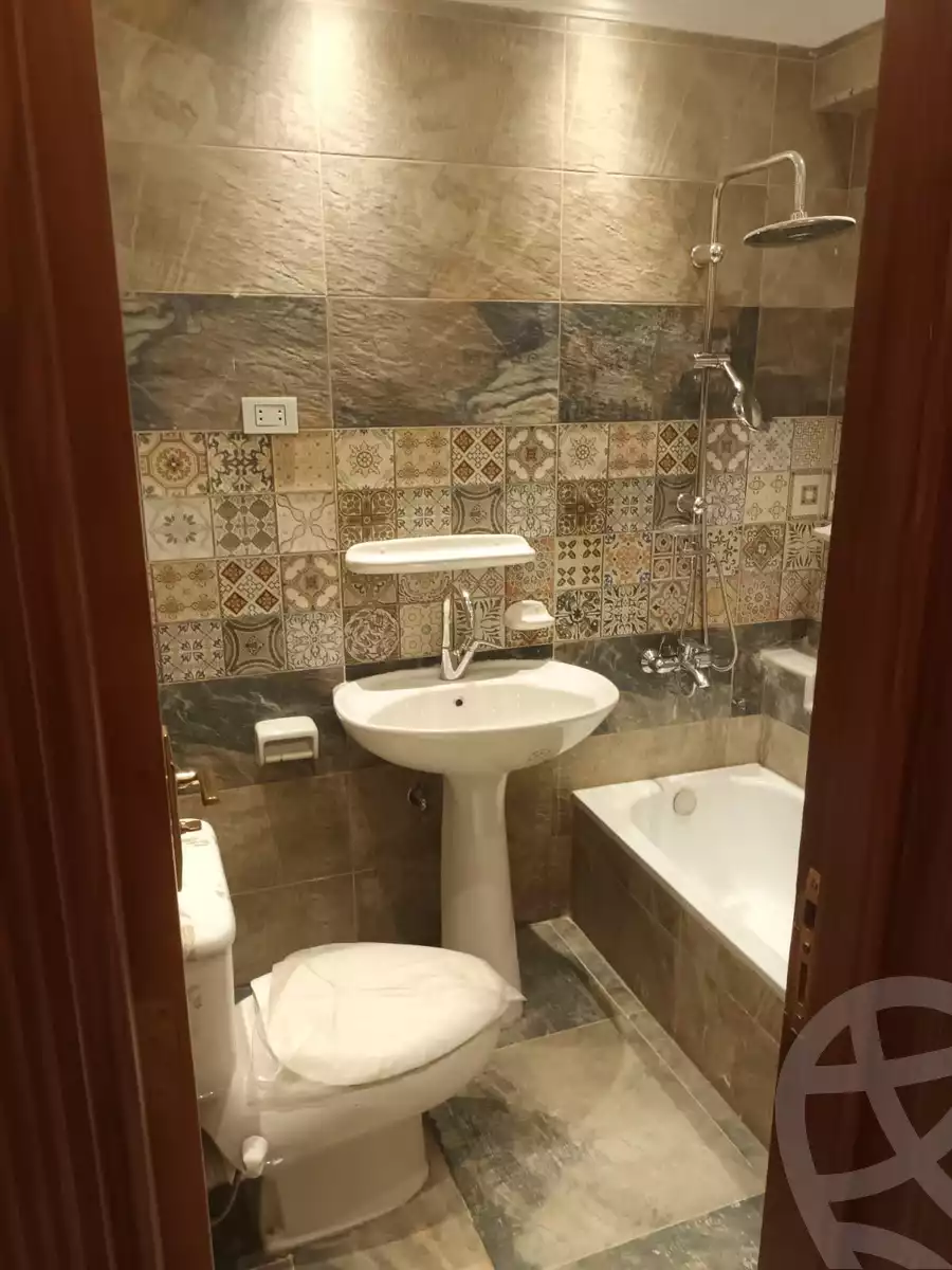 https://aqarmap.com.eg/en/listing/4145526-for-sale-moussa-dewidar-st