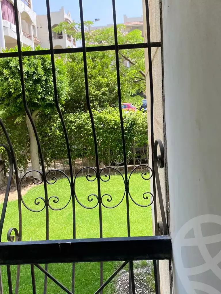 https://aqarmap.com.eg/en/listing/4146302-for-sale-cairo-new-cairo-compounds-zizinia-city