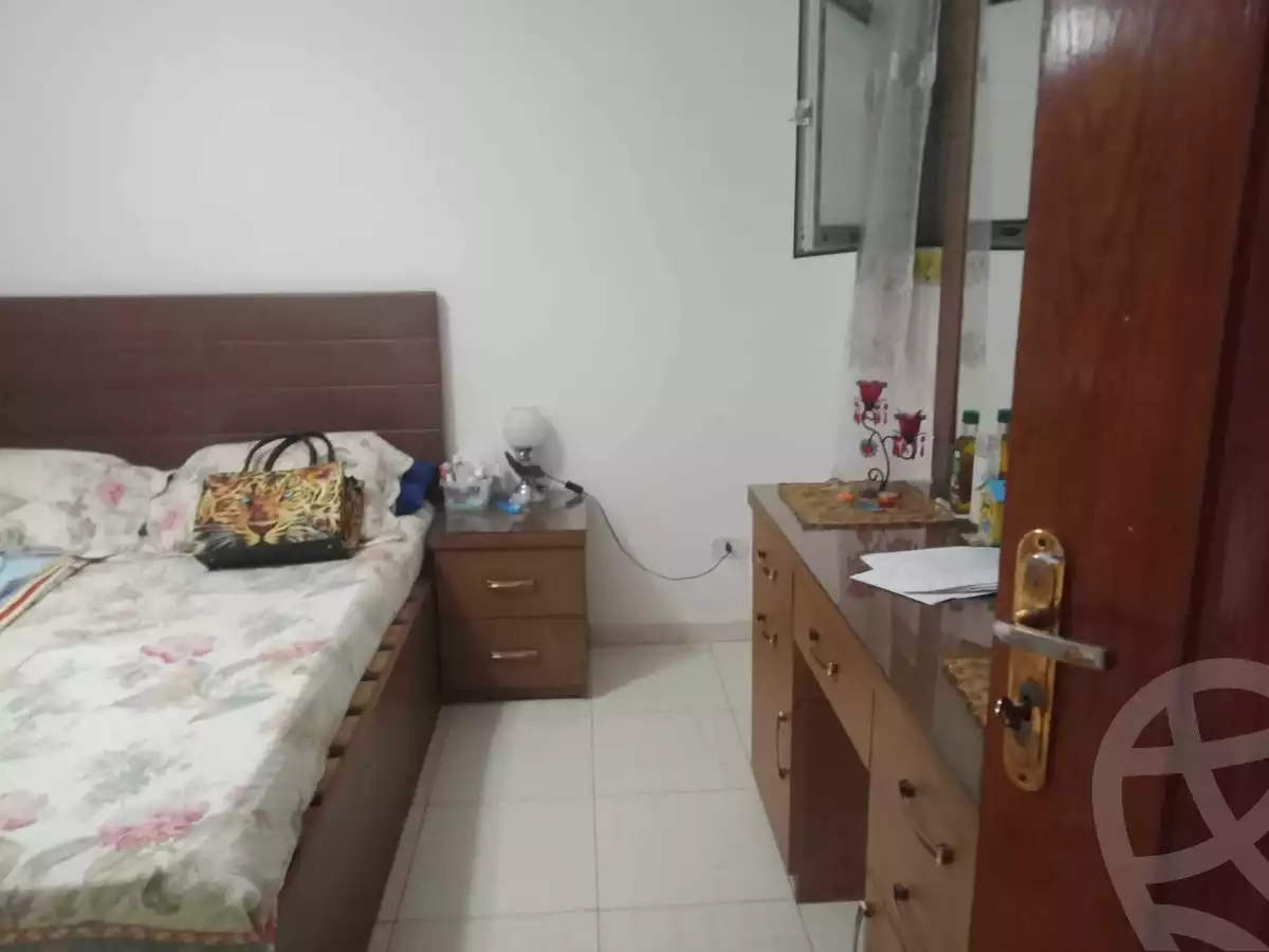 https://aqarmap.com.eg/en/listing/4146423-for-sale-hamad-yassin-st