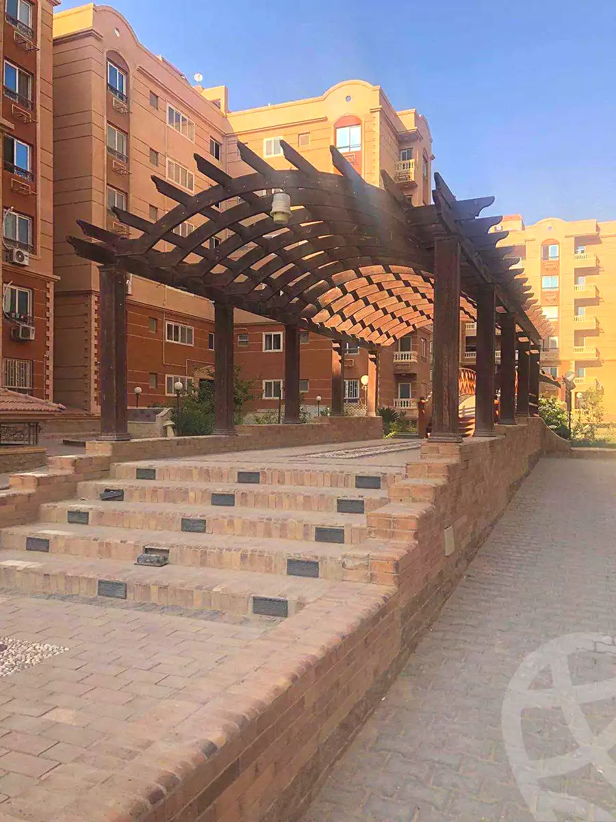 https://aqarmap.com.eg/ar/listing/4146531-for-sale-cairo-new-cairo-compounds-light-city
