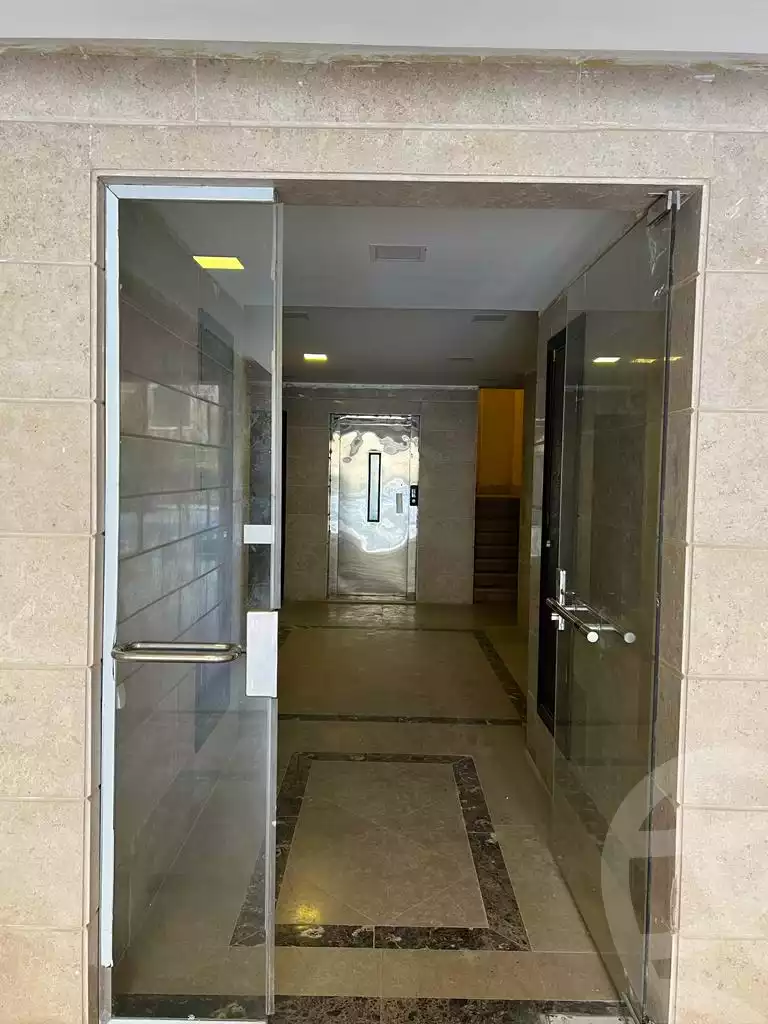 https://aqarmap.com.eg/ar/listing/4152274-for-sale-cairo-new-cairo-compounds-stwn-ryzydns-by-ar-y-llttwyr