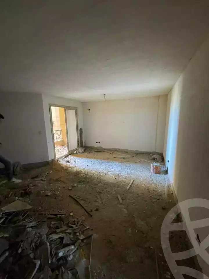 https://aqarmap.com.eg/ar/listing/4152517-for-sale-alexandria-el-montazah-compounds-royal-plaza-compound-al-halawany