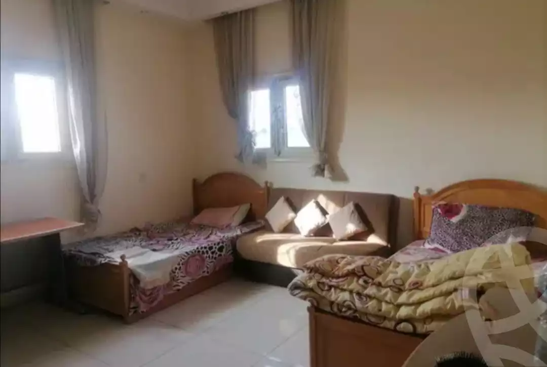 https://aqarmap.com.eg/en/listing/4152633-for-rent-cairo-6th-of-october-compound-pyramids-heights