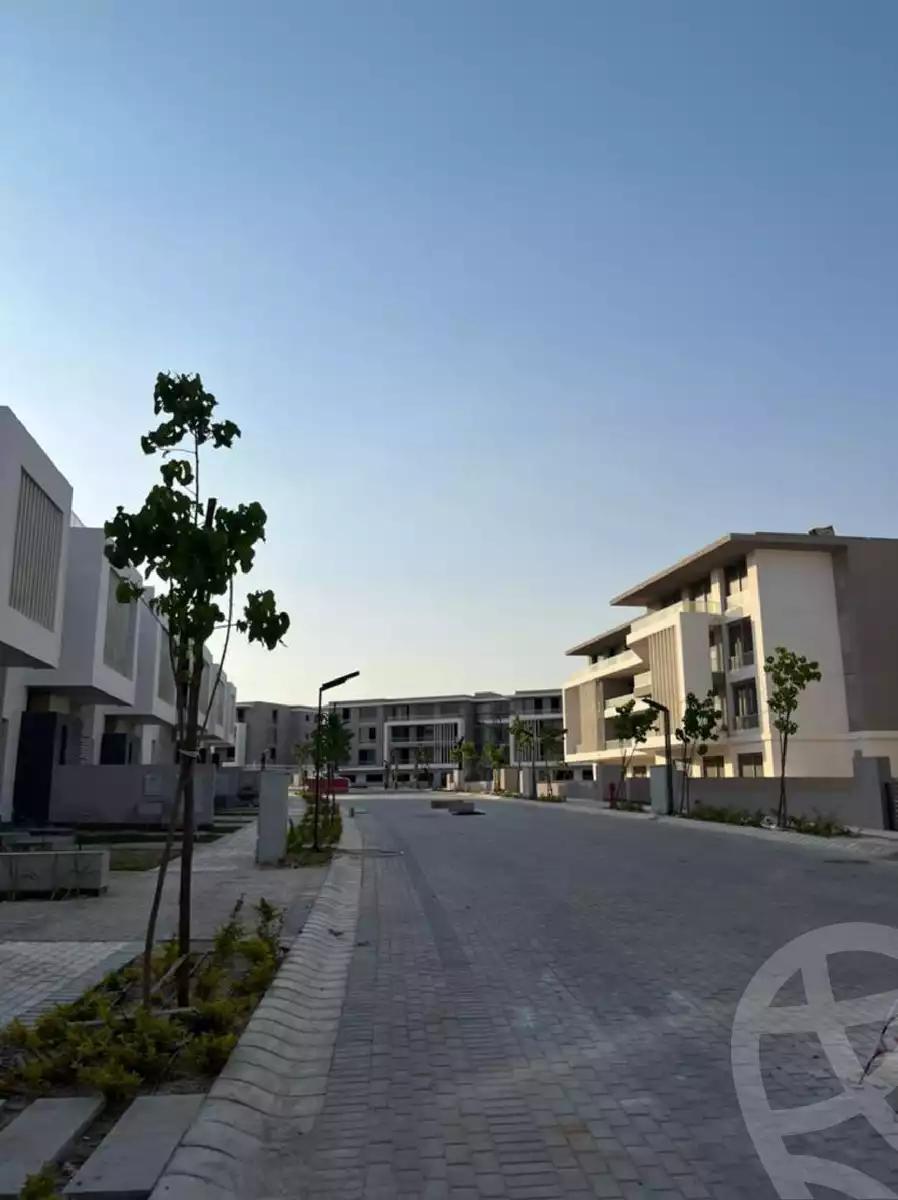 https://aqarmap.com.eg/ar/listing/4153439-for-sale-cairo-alex-cairo-desert-road-kmbwnd-fy-tryq-skndry-lshrwy-joulz-compound-inertia