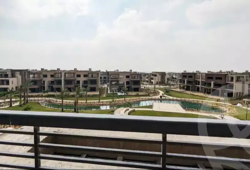 https://aqarmap.com.eg/ar/listing/4154402-for-sale-cairo-6th-of-october-compounds-wyst-rydj-ryzydns-nyw-jyz-llttwyr-l-qry