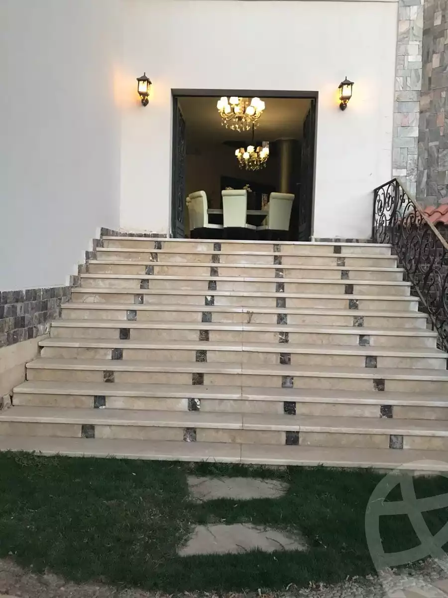 https://aqarmap.com.eg/ar/listing/4157305-for-sale-cairo-el-obour-fifth-neighborhood-mashhour-ahmed-mashhour-st