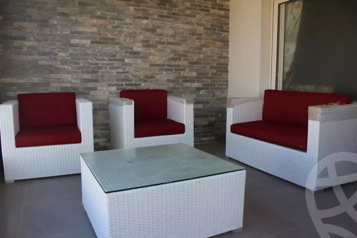 https://aqarmap.com.eg/en/listing/4159467-for-sale-amwaj-2