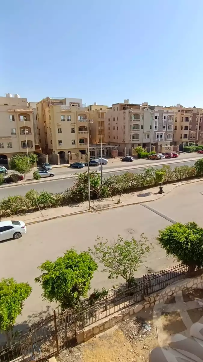 https://aqarmap.com.eg/en/listing/4158066-for-sale-cairo-new-cairo-compounds