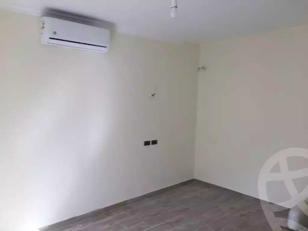 https://aqarmap.com.eg/en/listing/4160958-for-sale-cairo-nasr-city-compound-degla-towers
