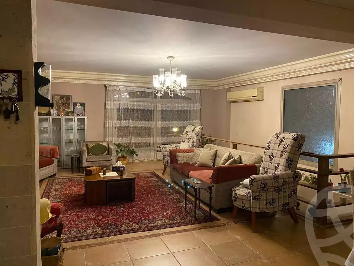 https://aqarmap.com.eg/en/listing/4162752-for-sale-cairo-mokattam-shareaa-9