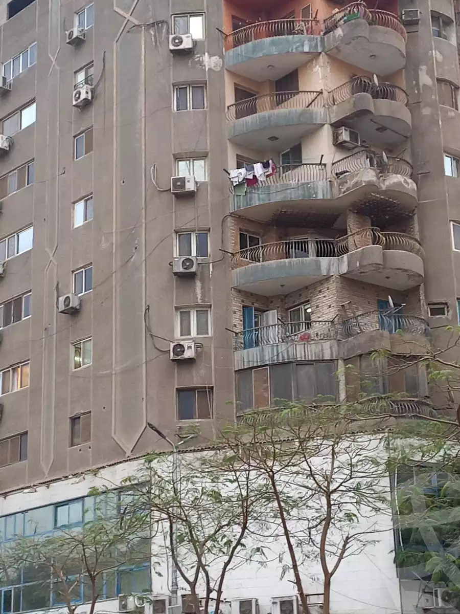 https://aqarmap.com.eg/ar/listing/4164676-for-sale-cairo-downtown-abdeen-el-shaikh-rihan-st