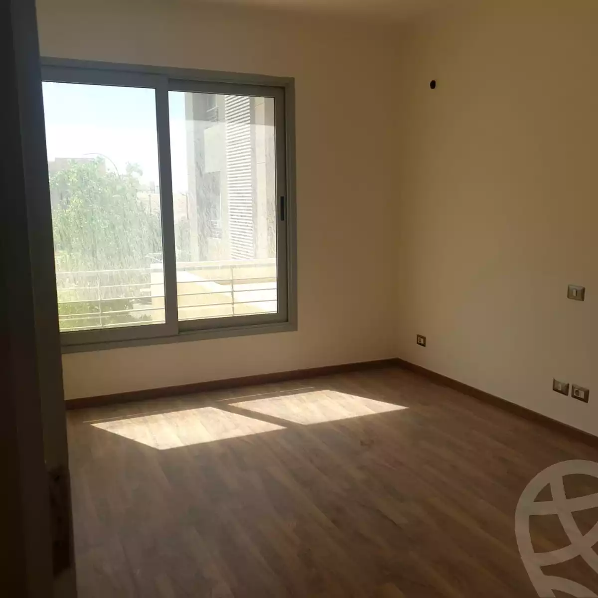 https://aqarmap.com.eg/ar/listing/4166235-for-sale-cairo-6th-of-october-compound-palm-hills-october
