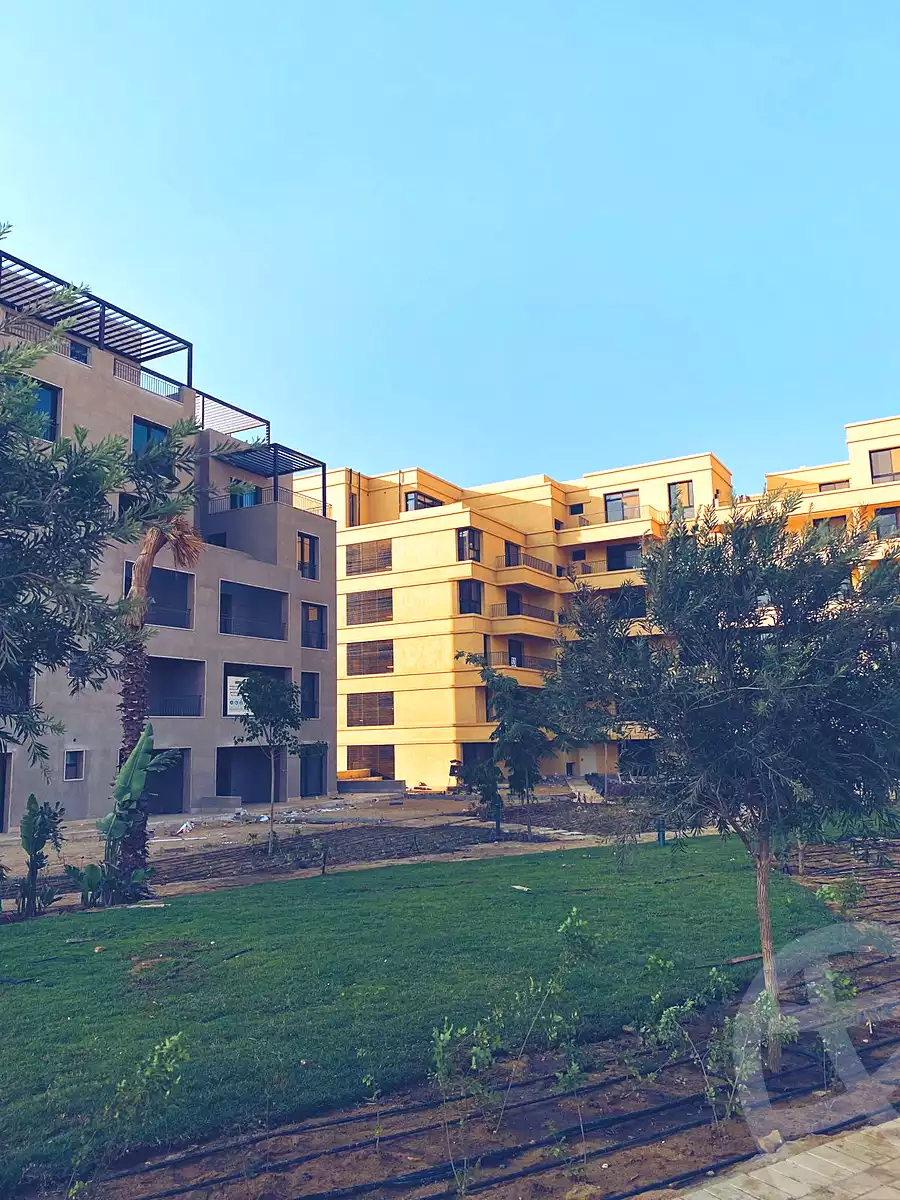 https://aqarmap.com.eg/en/listing/4166427-for-sale-cairo-6th-of-october-compounds-o-west-compound-orascom-w-byzns-dystrykt-wrskwm-llttwyr